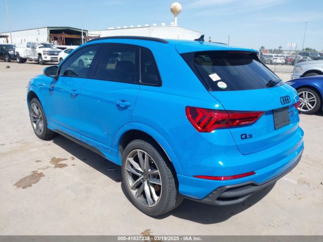2022 AUDI Q3 WA1DECF3XN1007622 Photo 2