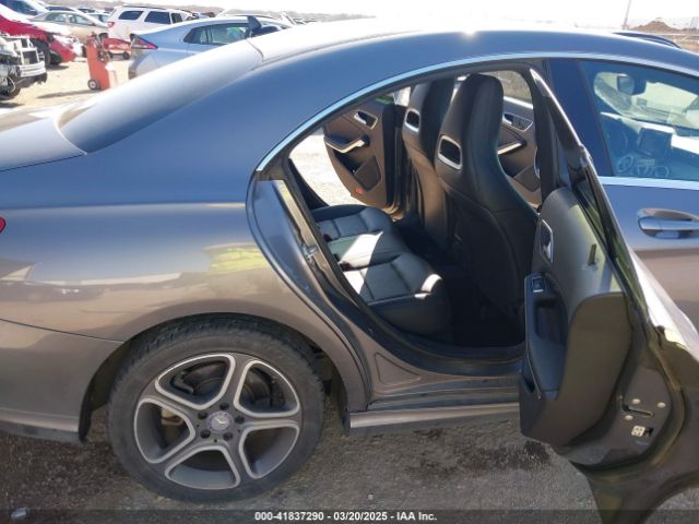 WDDSJ4GB3EN107046 Mercedes-Benz CLA 250 4MATIC