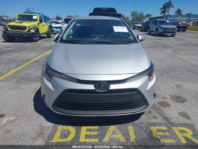 Toyota COROLLA LE 2024 5YFB4MDE8RP083853 Image 12