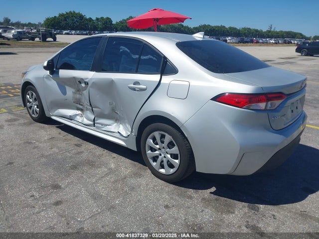 Toyota COROLLA LE 2024 5YFB4MDE8RP083853 Image 3