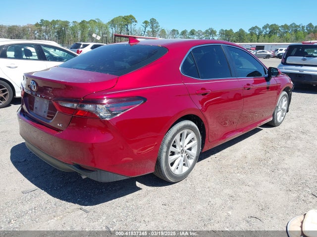 4T1R11AK9NU655473 Toyota CAMRY LE