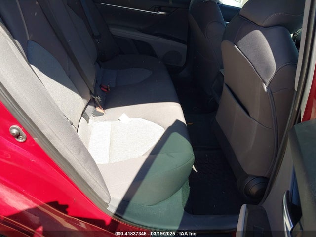4T1R11AK9NU655473 Toyota CAMRY LE