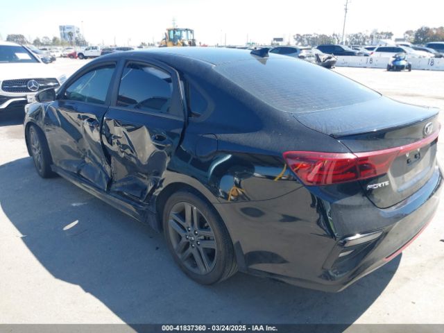 3KPF34AD7ME380865 KIA Forte Gt-line