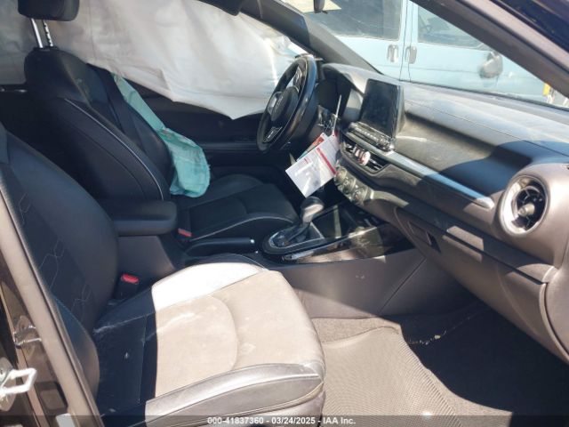3KPF34AD7ME380865 KIA Forte Gt-line
