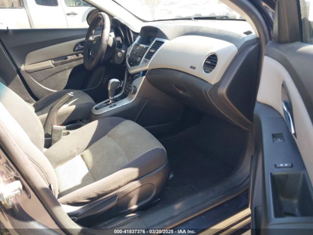 1G1PA5SG4F7133162 Chevrolet lwe