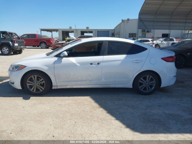 5NPD84LF7HH129904 Hyundai ELANTRA SE