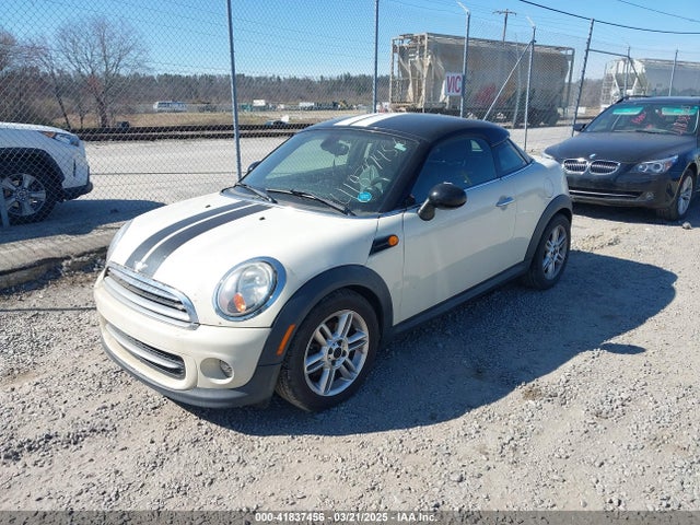 2012 MINI COOPER WMWSX1C50CT163832 Photo 1