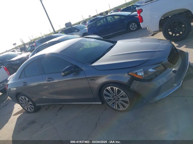 WDDSJ4EB5JN648760 Mercedes-Benz CLA 250