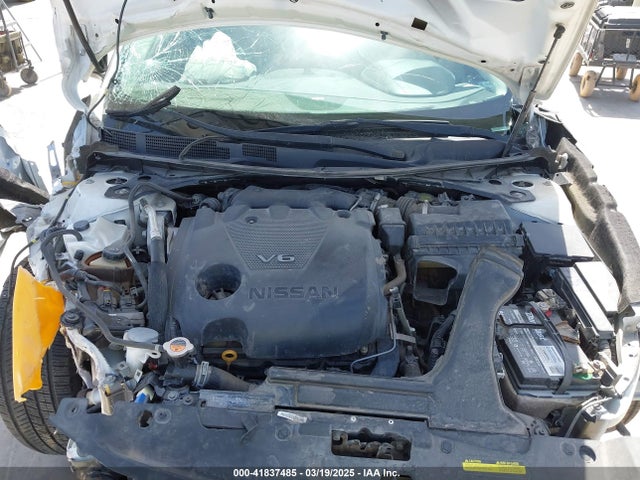 1N4AA6AP3GC900678 Nissan Maxima 3.5 Sl