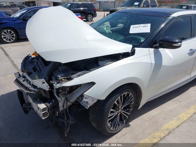 1N4AA6AP3GC900678 Nissan Maxima 3.5 Sl