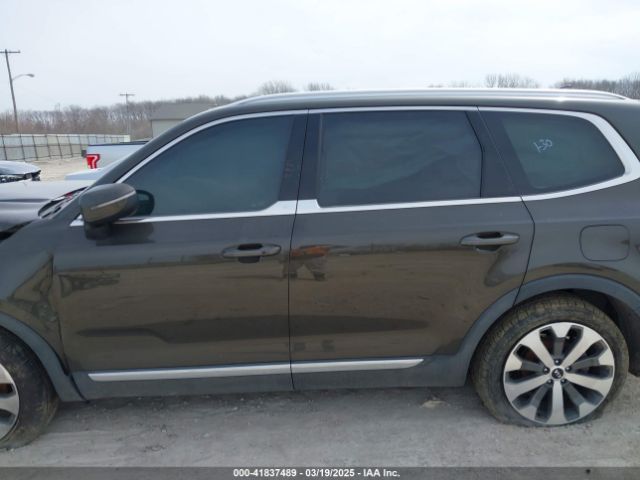 5XYP34HC0MG162318 KIA Telluride Ex