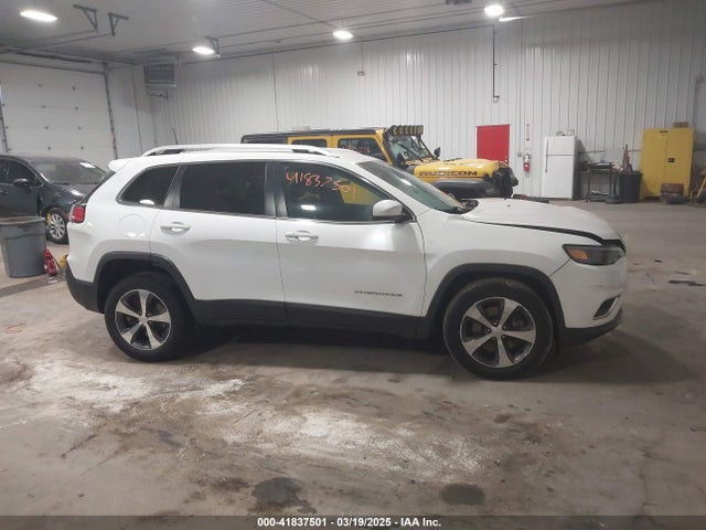 1C4PJMDXXKD258242 Jeep Cherokee Limited 4x4