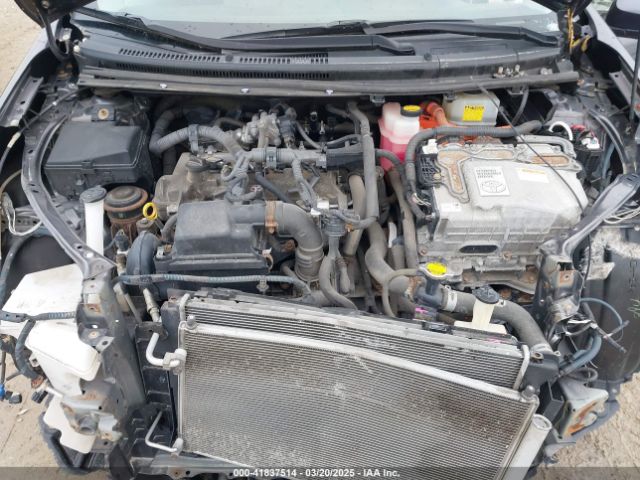 JTDKDTB37E1081876 Toyota Prius C Two