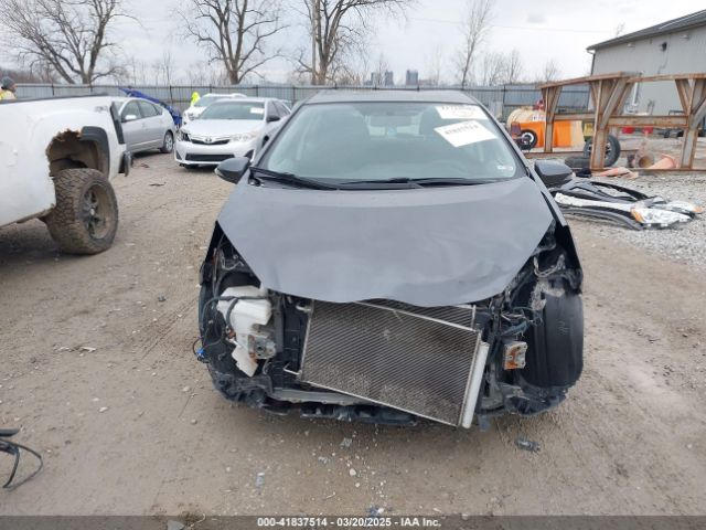 JTDKDTB37E1081876 Toyota Prius C Two