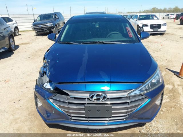 5NPD84LF8KH420290 Hyundai ELANTRA SEL