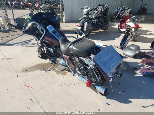 2021 HARLEY-DAVIDSON FLTRK 1HD1KZF1XMB603260 Photo 2
