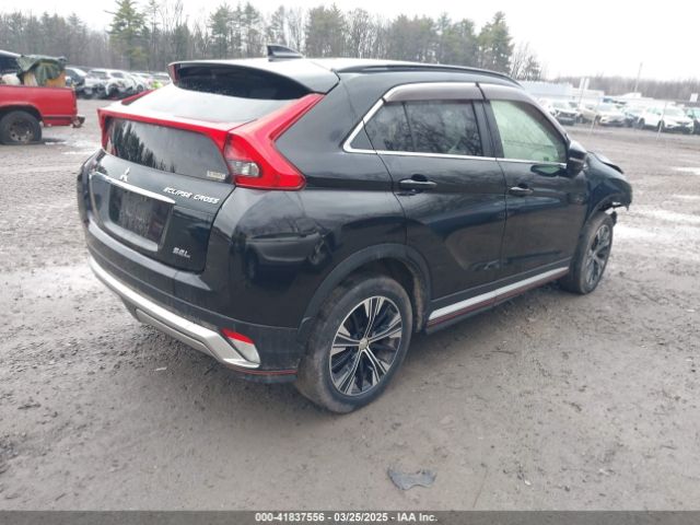 2018 MITSUBISHI ECLIPSE CROSS JA4AT5AA3JZ050947 Photo 3