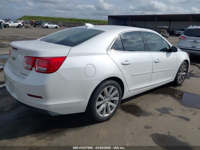 1G11D5SL0FF217995 Chevrolet MALIBU 2LT