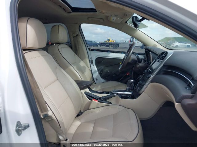 1G11D5SL0FF217995 Chevrolet MALIBU 2LT