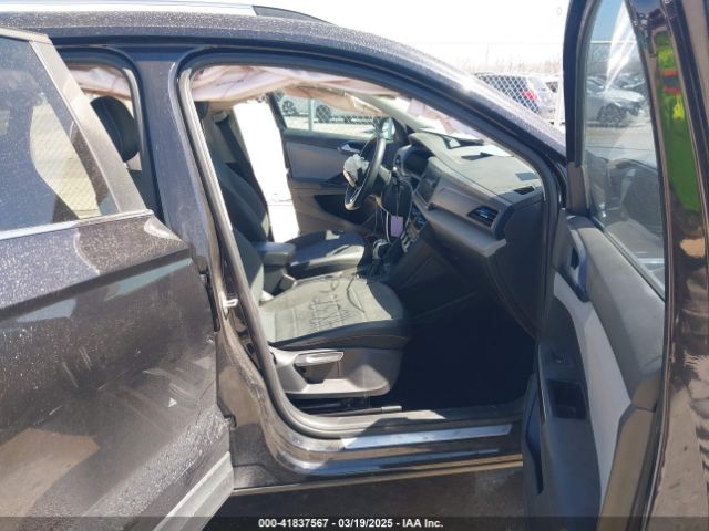 3VVRX7B24NM021871 Volkswagen Taos 1.5t Se