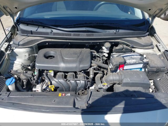 3KPC24A37KE087123 Hyundai ACCENT SE