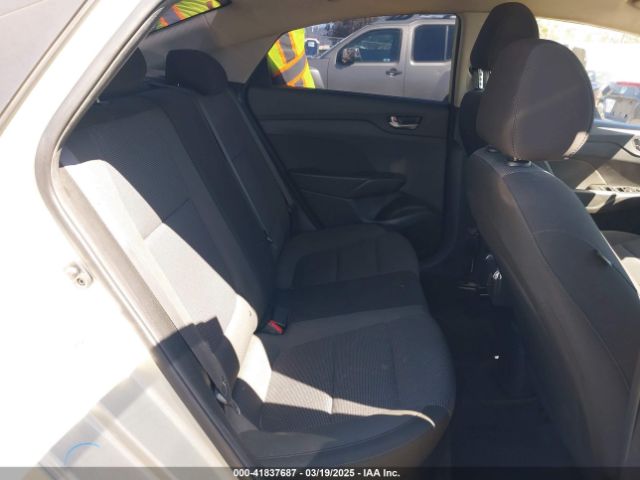 3KPC24A37KE087123 Hyundai ACCENT SE