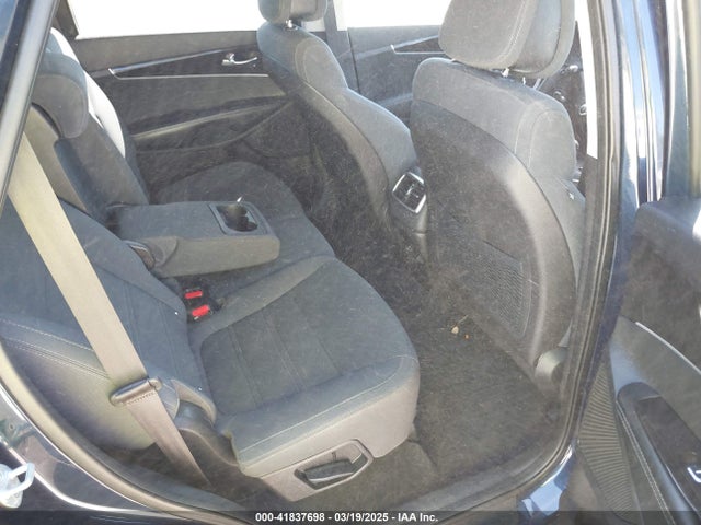 5XYPGDA54GG043840 KIA Sorento 3.3l Lx