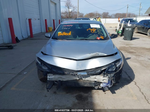 1G1ZD5ST9MF034742 Chevrolet Malibu Fwd Lt