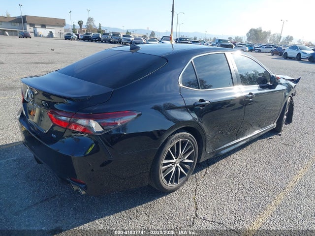 4T1T11AKXPU760788 Toyota CAMRY SE