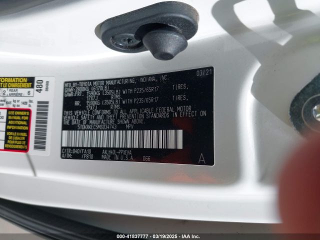 5TDKRKEC5MS034743 Toyota SIENNA LE
