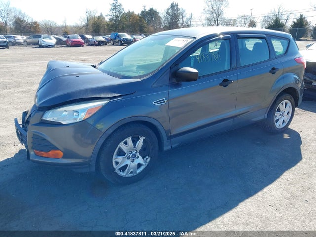 1FMCU0F77FUA87219 Ford ESCAPE S