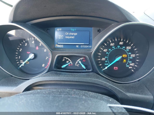 1FMCU0F77FUA87219 Ford ESCAPE S