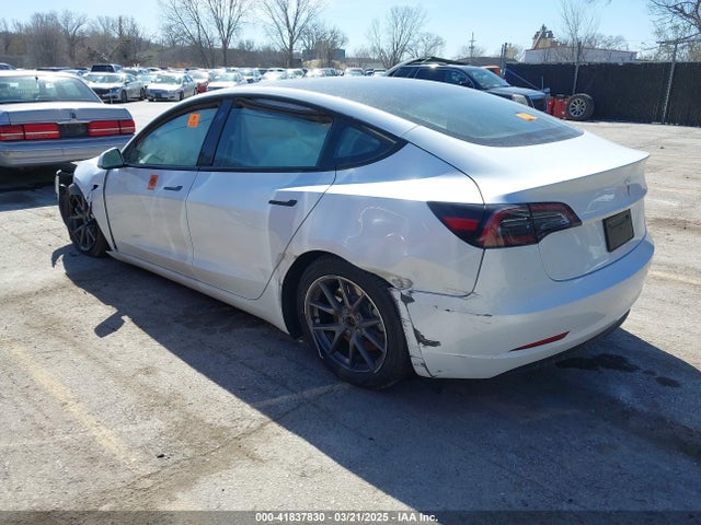 2023 TESLA MODEL 3 5YJ3E1EA2PF652961 Photo 2