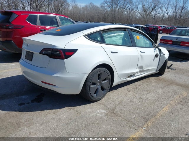 2023 TESLA MODEL 3 5YJ3E1EA2PF652961 Photo 3