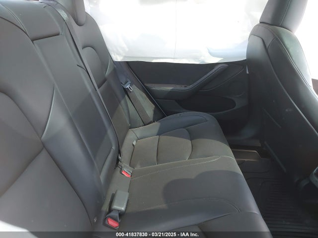 2023 TESLA MODEL 3 5YJ3E1EA2PF652961 Photo 7