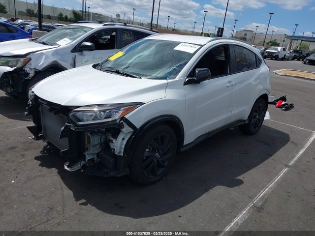 3CZRU5H19NM703181 Honda Hr-v 2wd Sport