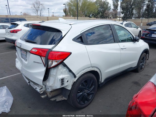 3CZRU5H19NM703181 Honda Hr-v 2wd Sport
