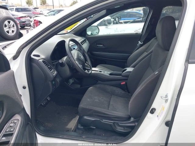 3CZRU5H19NM703181 Honda Hr-v 2wd Sport