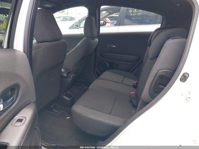 3CZRU5H19NM703181 Honda Hr-v 2wd Sport
