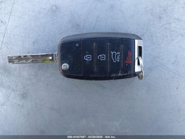 KNDJN2A22E7004566 KIA Soul
