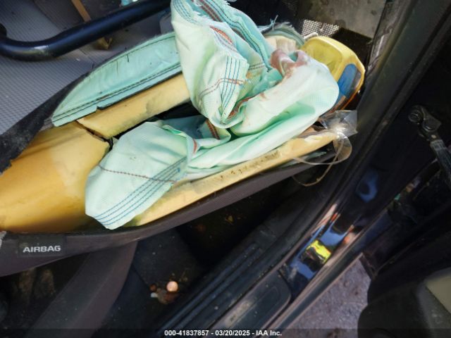 KNDJN2A22E7004566 KIA Soul