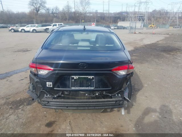 5YFB4MDE8RP201772 Toyota COROLLA LE