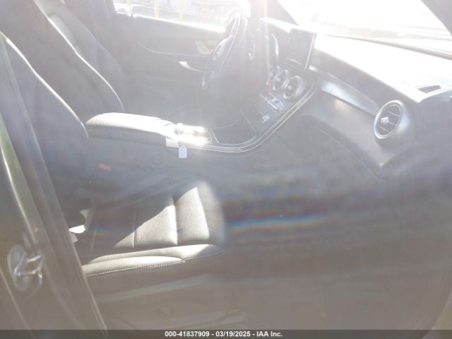 2018 MERCEDES-BENZ GLC 300 WDC0G4KB8JV112240 Photo 4