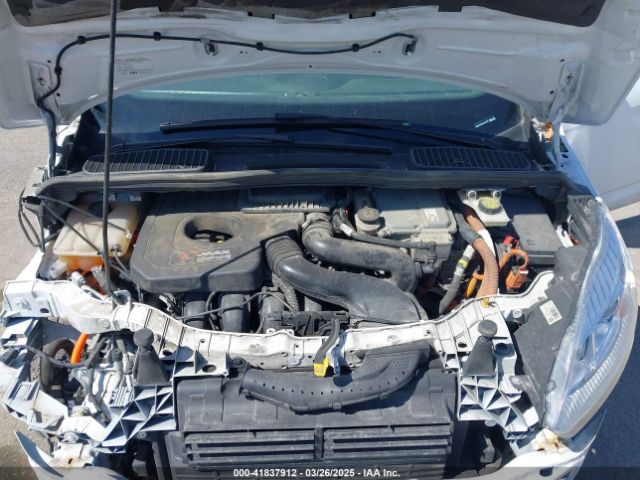 1FADP5FU4HL101319 Ford C-max Energi Titanium