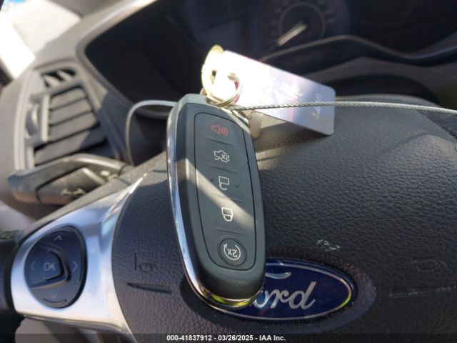 1FADP5FU4HL101319 Ford C-max Energi Titanium