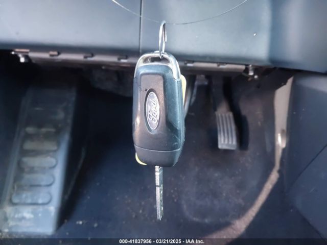 3FTTW8F92NRA44461 Ford Maverick Xl