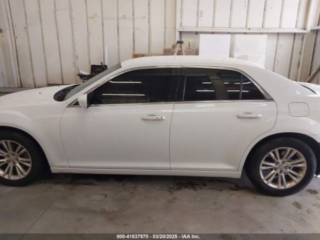 2C3CCAAG5GH190555 Chrysler 300 Limited