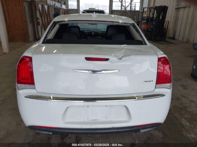 2C3CCAAG5GH190555 Chrysler 300 Limited