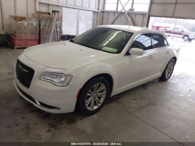 2C3CCAAG5GH190555 Chrysler 300 Limited