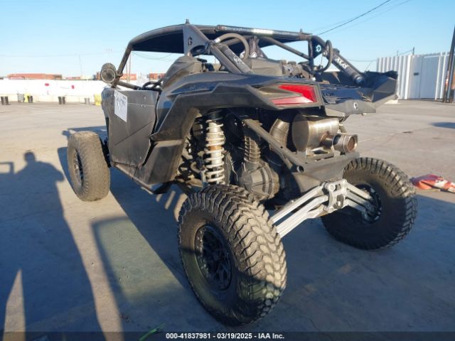 2020 CAN-AM MAVERICK X3 3JBVXAV23LK000639 Photo 2